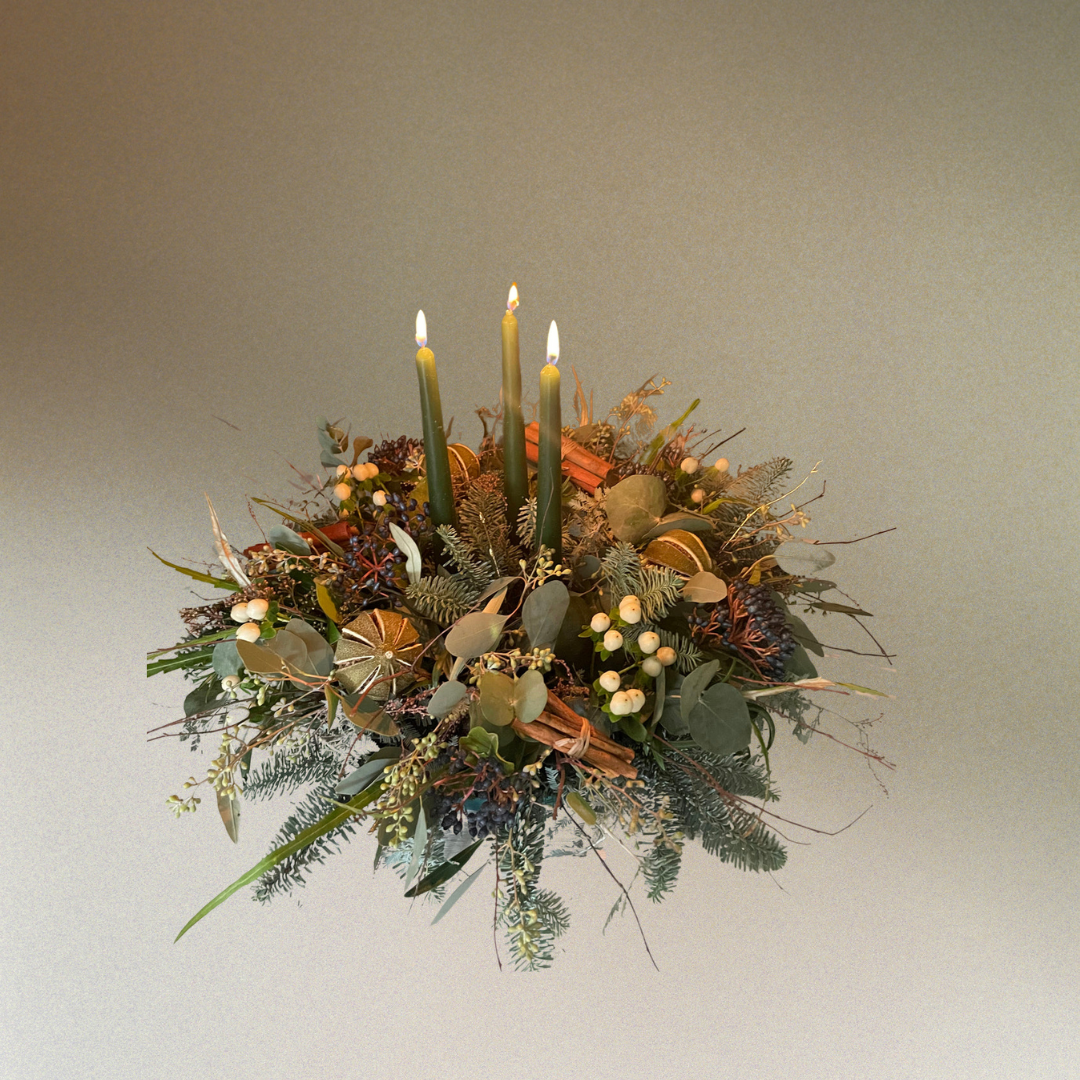 Christmas Candle Arrangement m- colour options available