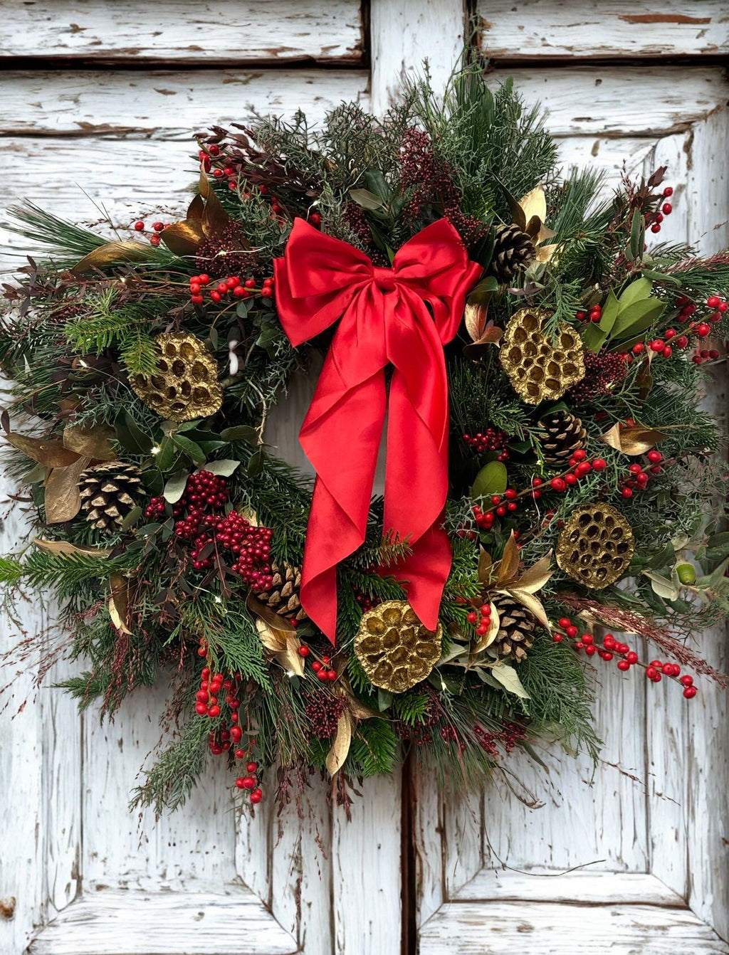 Red and Gold  Lights Wreath