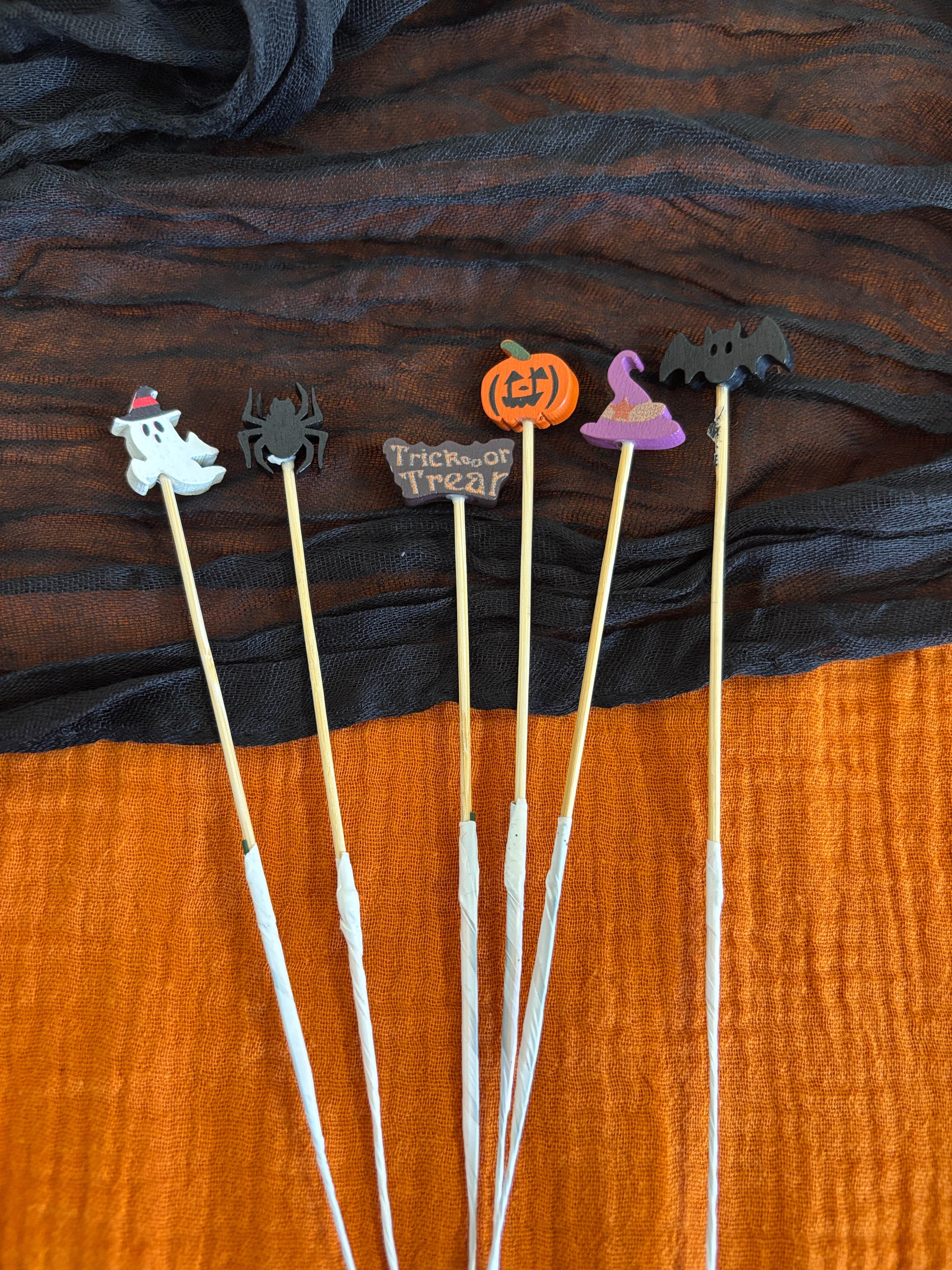 Kids’ Halloween Floral DIY Pot