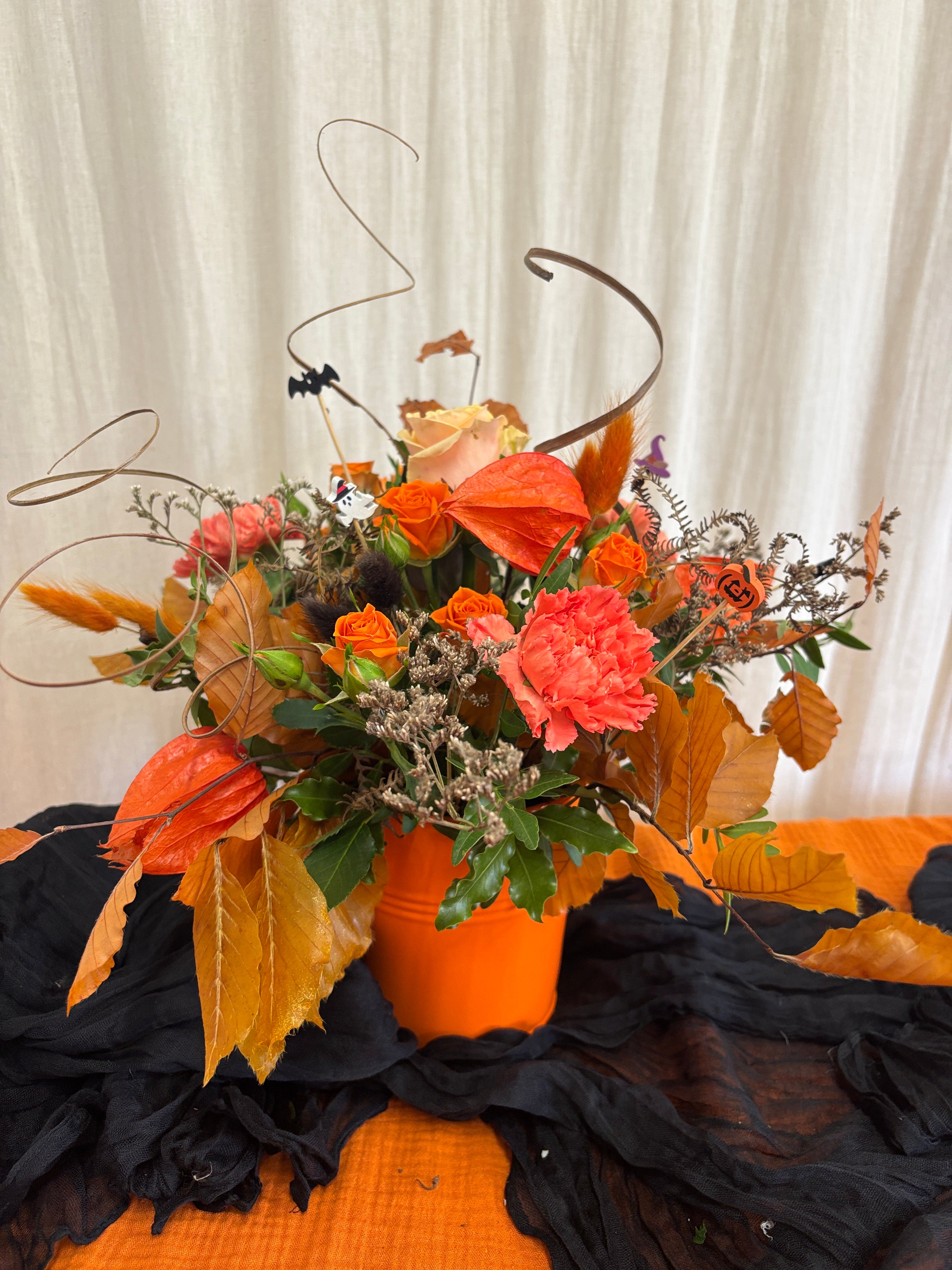 Kids’ Halloween Floral DIY Pot